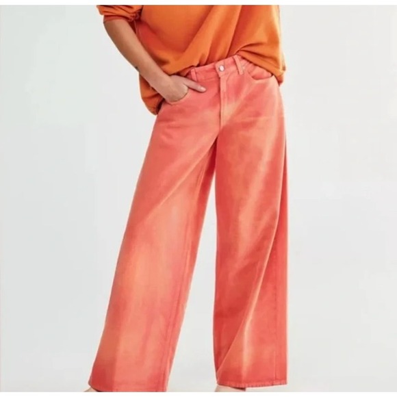 We The Free Denim - We The Free Waterfalls Baggy Wide-Leg Jeans in Orange Size 27